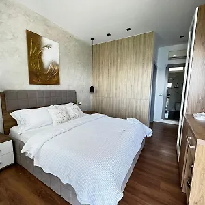 https://luciano-hotel.albaniahotels.org