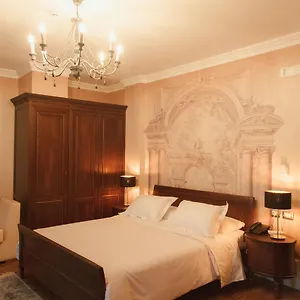 Otel Boutique 8 Dıraç