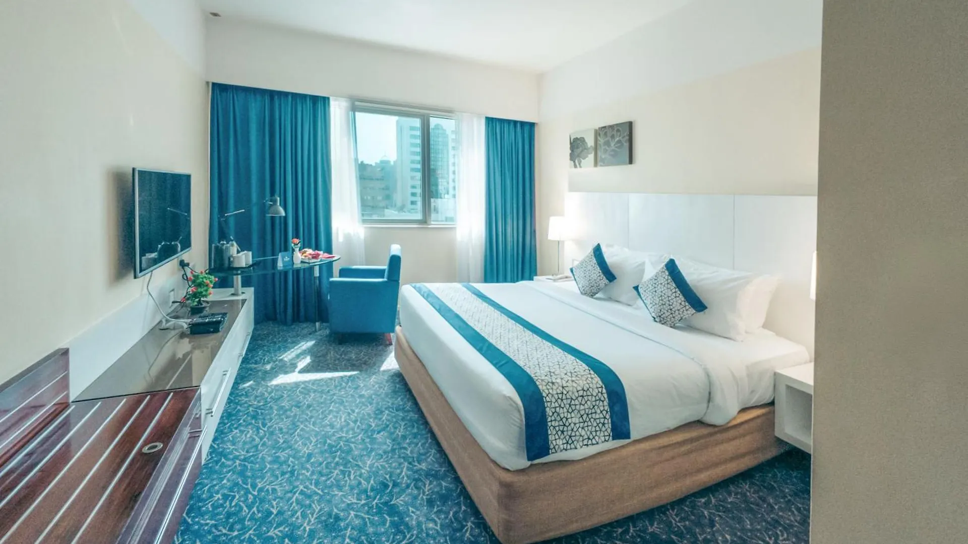 Kingsgate Hotel By Millennium Abou Dabi